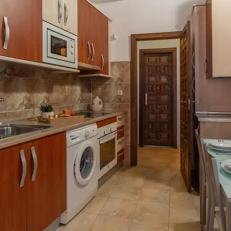 Tuguest Elvira Apartment